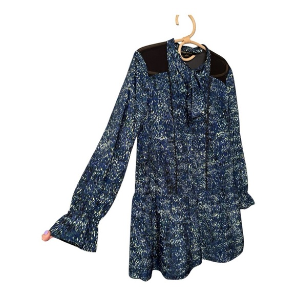 Cynthia Steffe Navy Tie Neck Babydoll Long Sleeve Patterned Mini Dress Size 6 - Picture 4 of 15